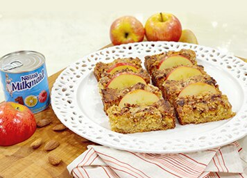 Apple Crumble Cake