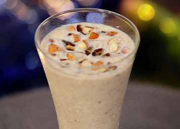 Banana Date and Nut Smoothie Recipe