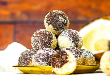 Choco Coconut Rice Ada Laddu