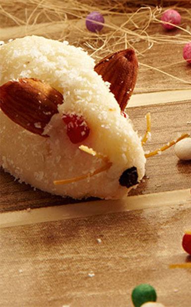 DIY edible Coconut mice