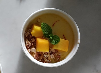 Baked Yoghurt with Fresh Mango
