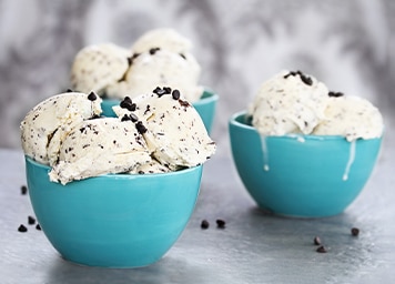 Vanilla Ice Cream With Chocolate