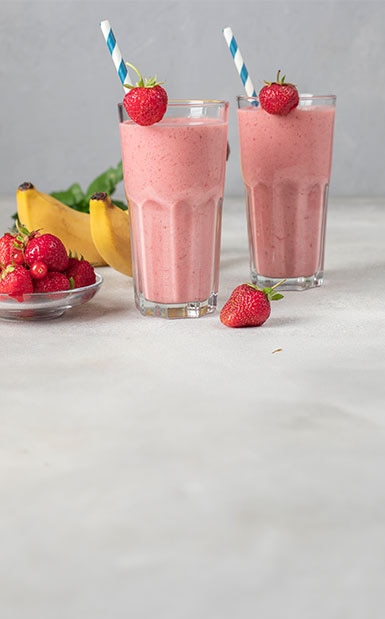 Strawberry Milkshake Recipe (3 Step Recipe)