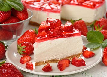 White Chocolate and Berry Cheesecake